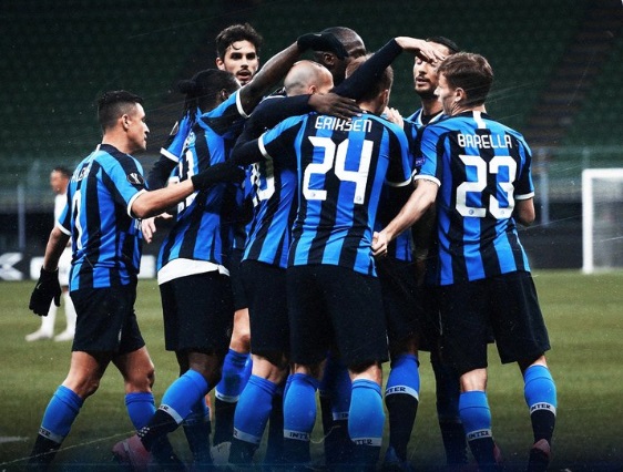 L’Inter accede agli ottavi di Europa League: 2-1 contro il Ludogorets in un San Siro deserto