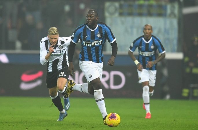 Lukaku brilla all’ombra dell’Angelo dorato: 2-0 Inter a Udine, prima in A per Eriksen