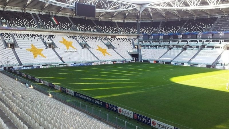 Scenario spettrale, ma posta in palio altissima: stasera alle 20.45 la sfida che l’Inter sogna di giocare da 10 anni